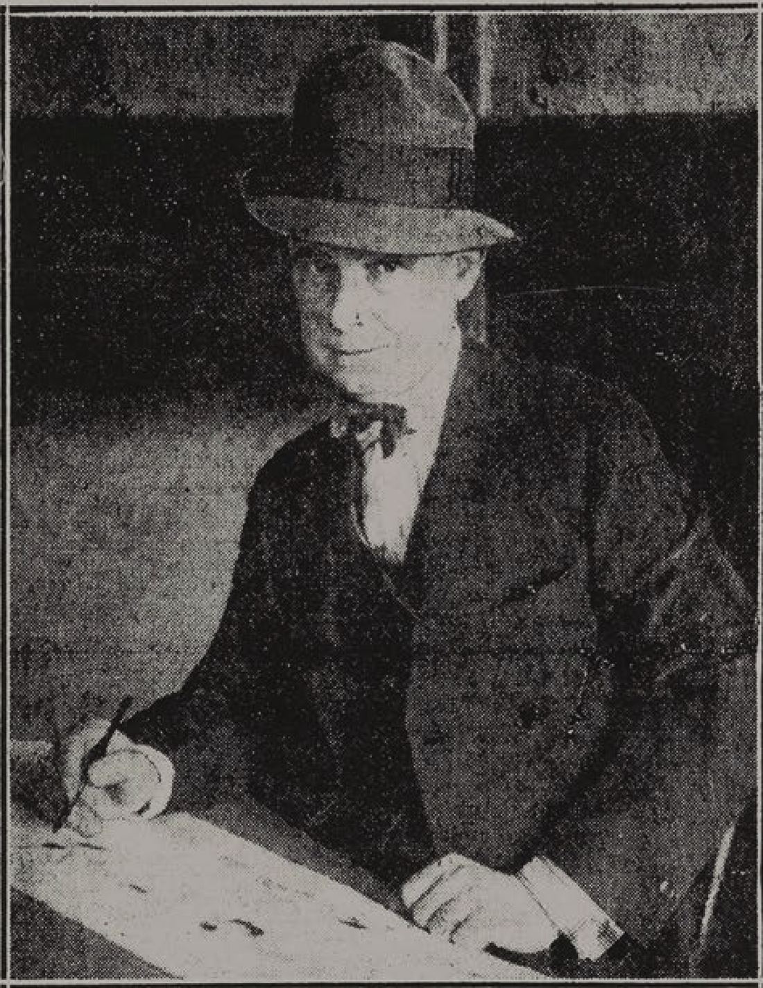 Winsor McCay at a drawing desk in 1926